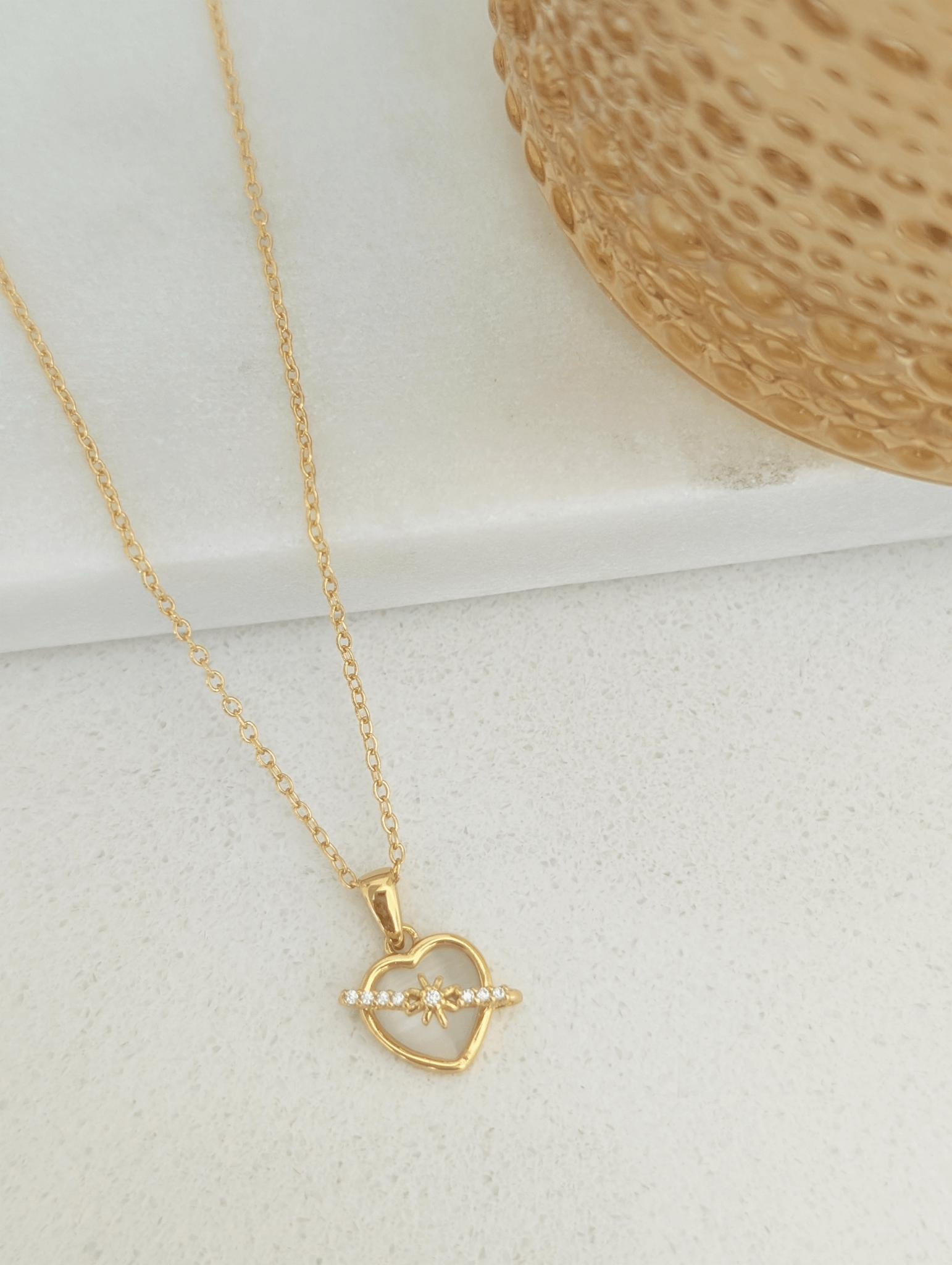 Enchanting Cat's Eye Glow Necklace 18k Gold Vermeil - LeAurelienne