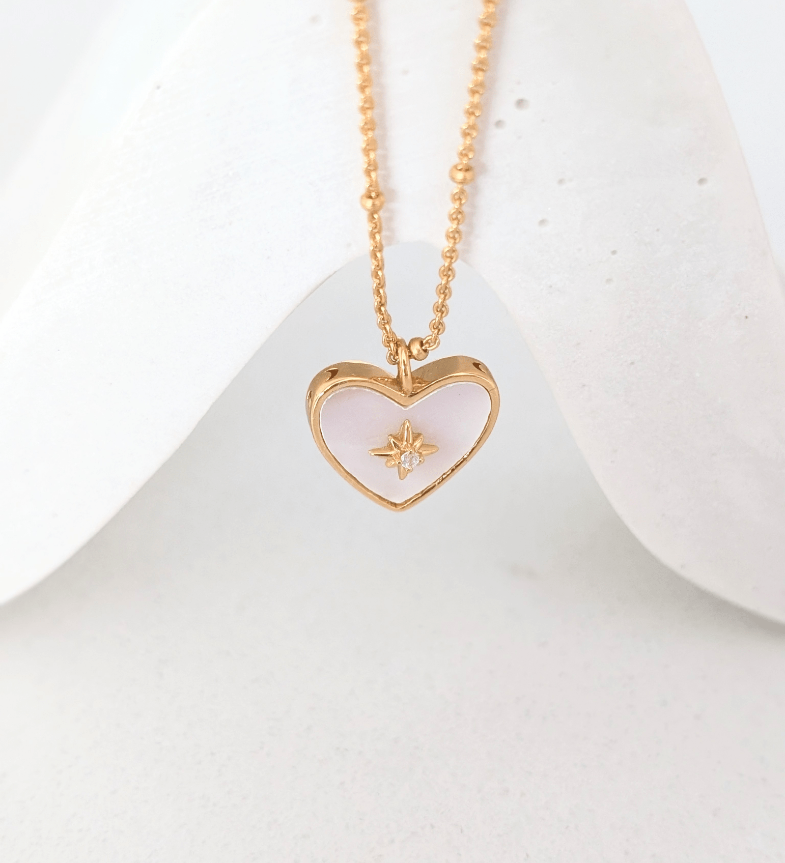 Sunkissed Heart Glow Necklace 18k Gold Vermeil - LeAurelienne