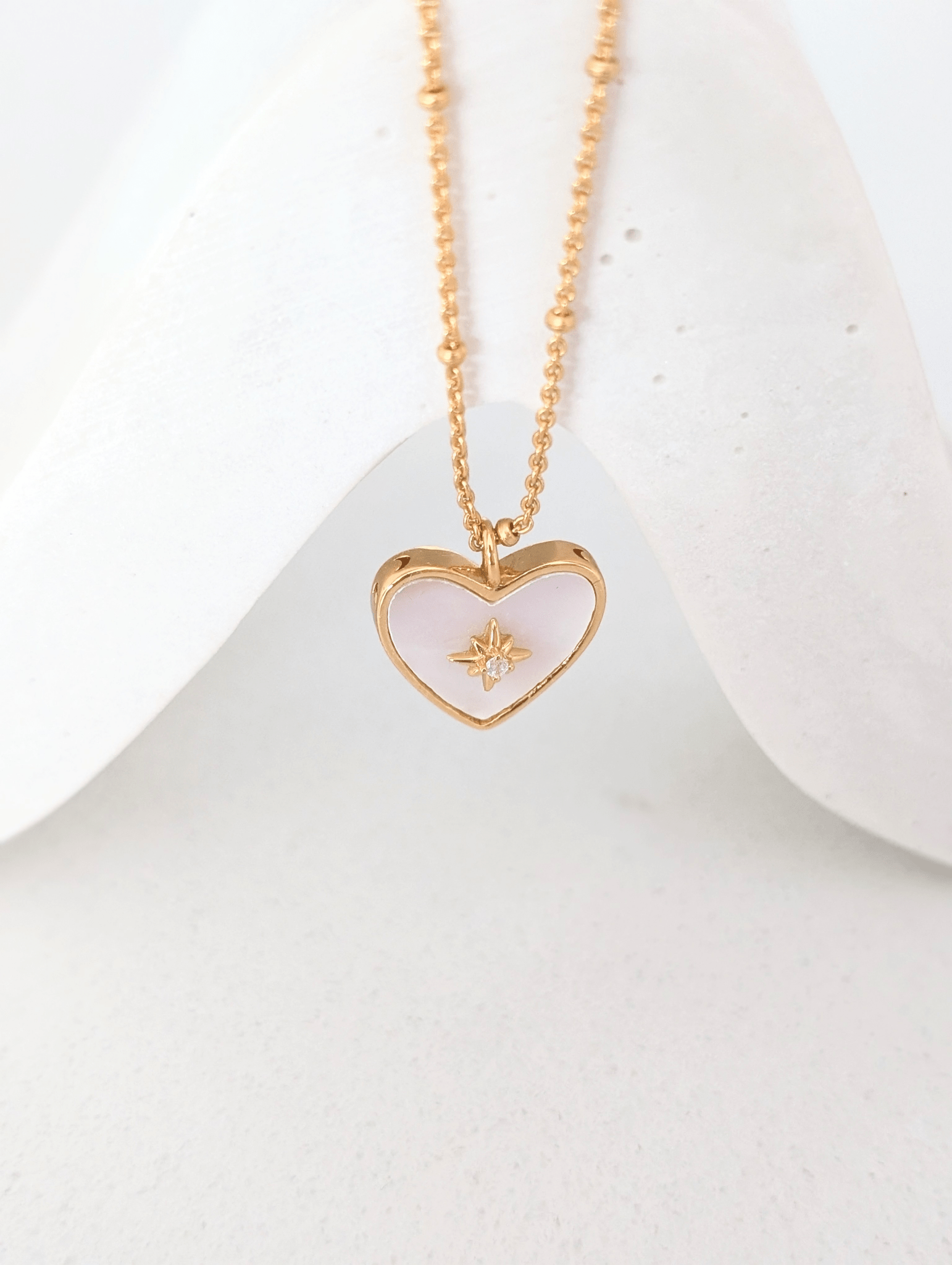 Sunkissed Heart Glow Necklace 18k Gold Vermeil - LeAurelienne