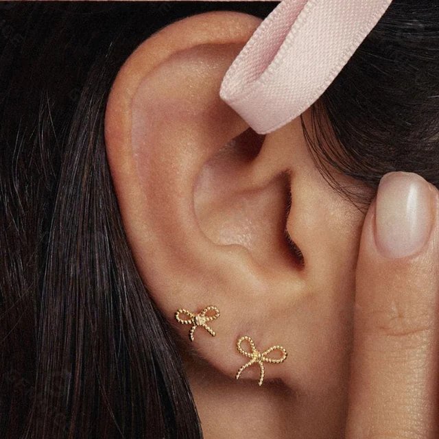 Sweet Playful Twisted Bow Stud Earrings 18k Gold Vermeil - LeAurelienne
